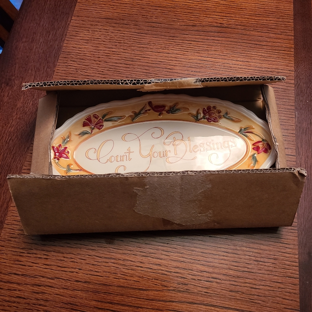 Fitz and Floyd Bellacara Count Your Blessings Plate - Picture 3 of 5